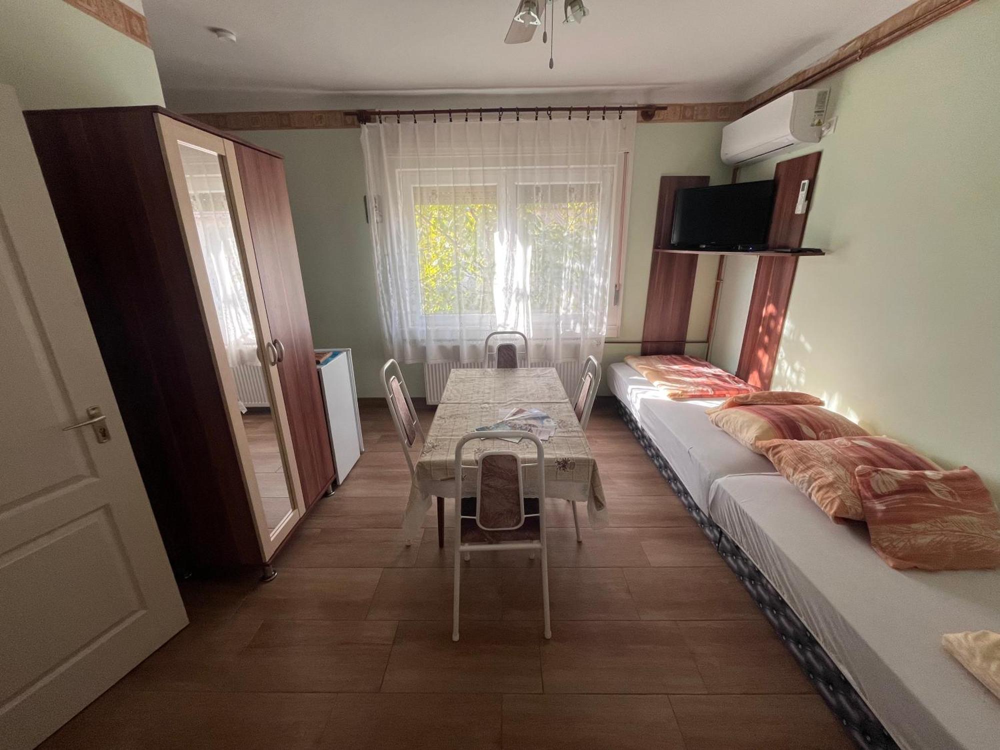 Abigel Apartman Mórahalom Стая снимка